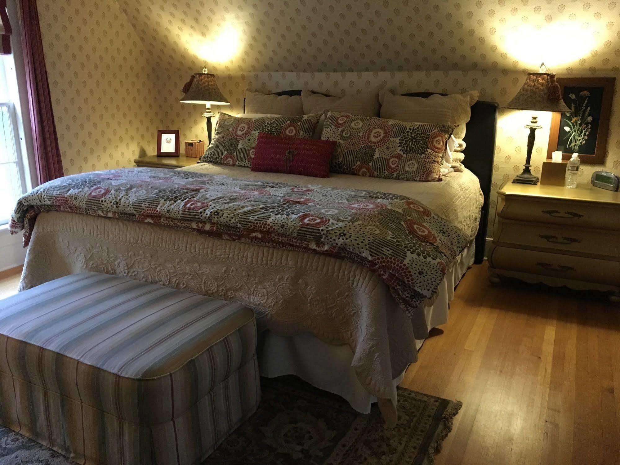 Dreamhouse Country Inn Bristol ภายนอก รูปภาพ